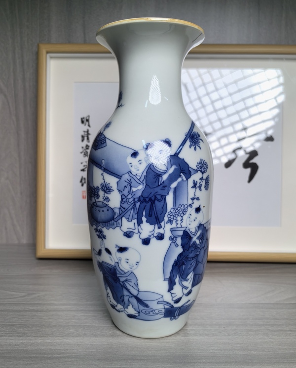 古玩陶瓷青花嬰戲圖賞瓶拍賣,當前價格9800元