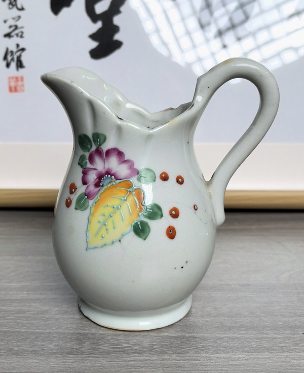 古玩陶瓷民國 精品粉彩花卉紋花澆拍賣，當(dāng)前價(jià)格260元