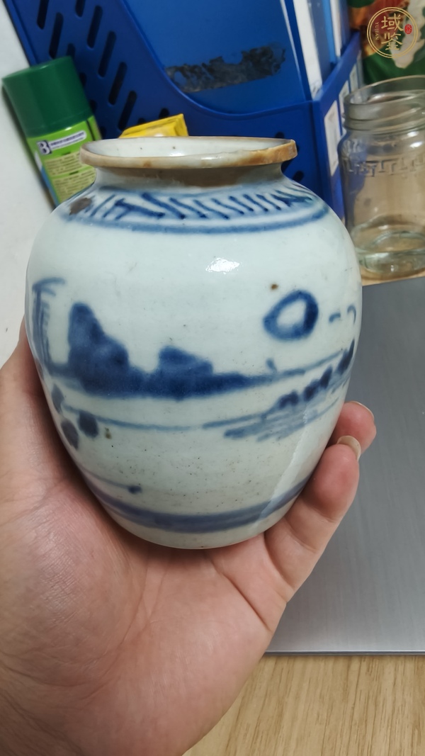 古玩陶瓷山水紋青花罐真品鑒賞圖