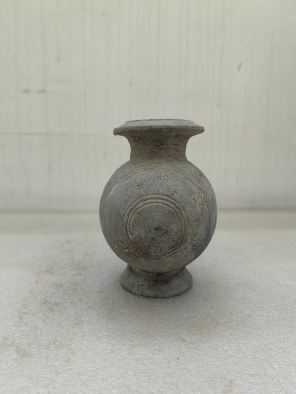 古玩陶瓷灰陶繭形壺拍賣,當前價格678元