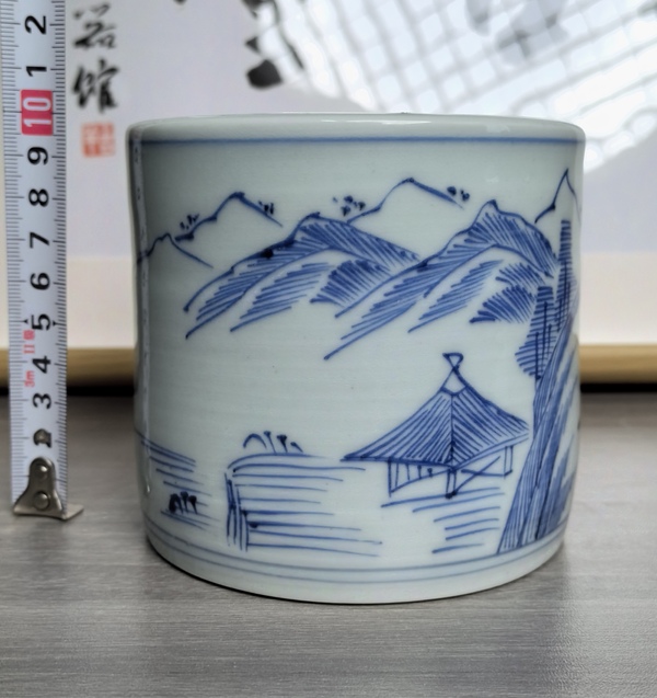 古玩陶瓷清嘉慶 青花淡描山水人物紋筆筒拍賣,當前價格980元