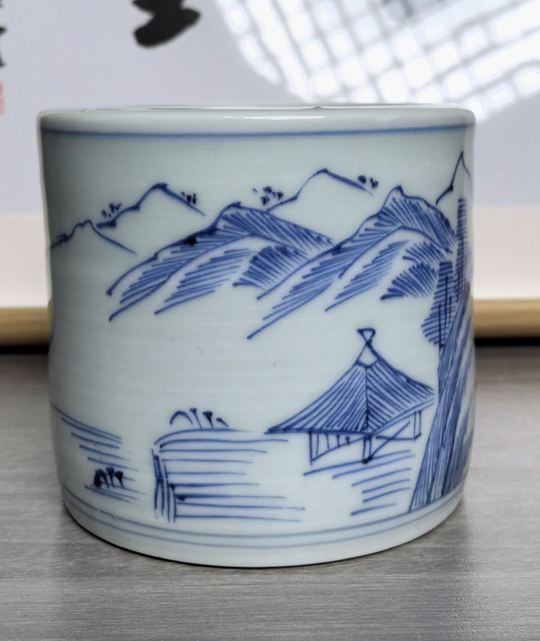 古玩陶瓷清嘉慶 青花淡描山水人物紋筆筒拍賣,當前價格980元