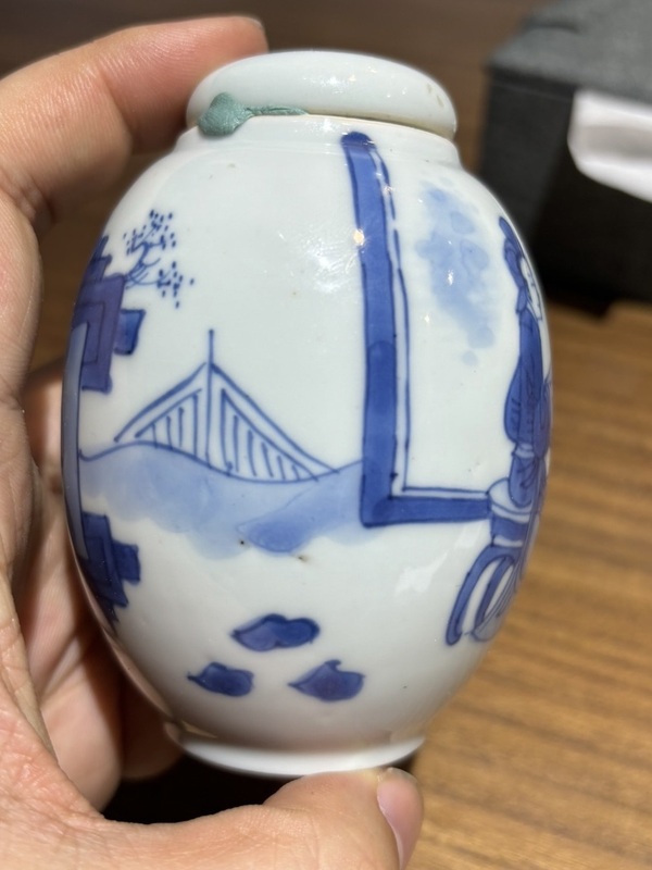 古玩陶瓷清康熙青花仕女對弈圖蓮子罐拍賣,當前價格18000元