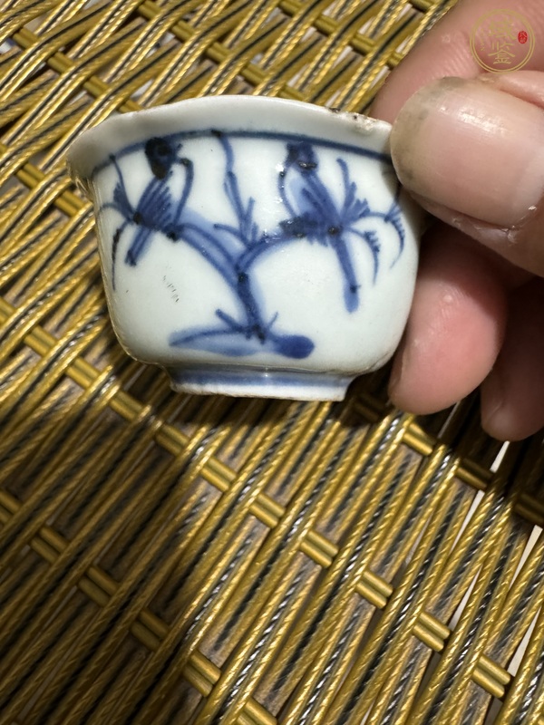 古玩陶瓷青花杯真品鑒賞圖