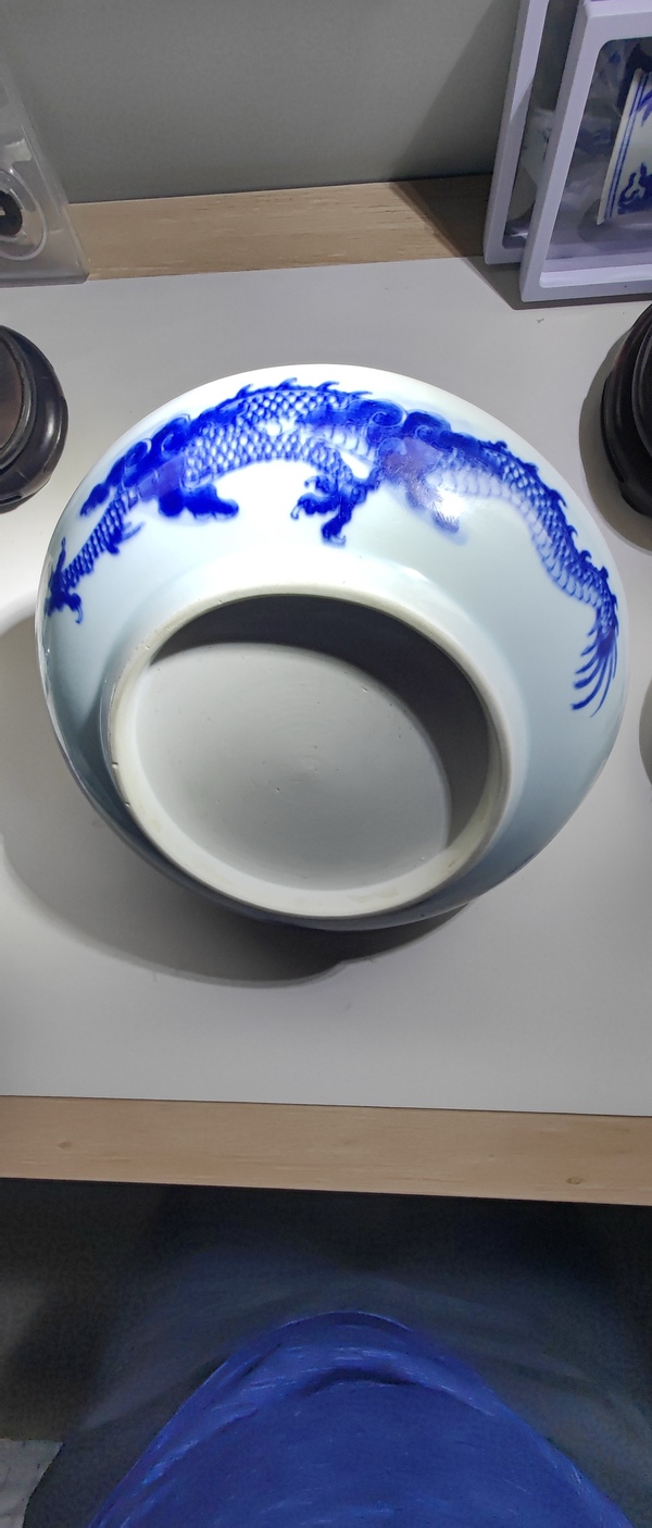 古玩陶瓷清雍正·青花過(guò)墻龍紋盤(pán)拍賣(mài),當(dāng)前價(jià)格17000元