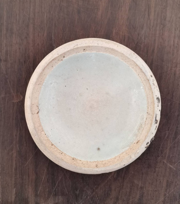 古玩陶瓷青白釉臥足佛燈盞拍賣,當(dāng)前價(jià)格0元