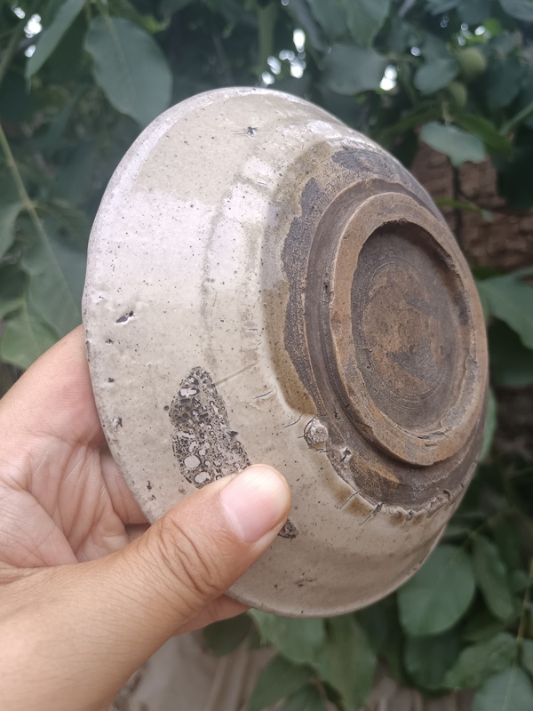 古玩陶瓷元~磁州窯白釉淺碗拍賣,當前價格980元