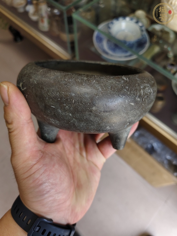 古玩銅器三足爐真品鑒賞圖