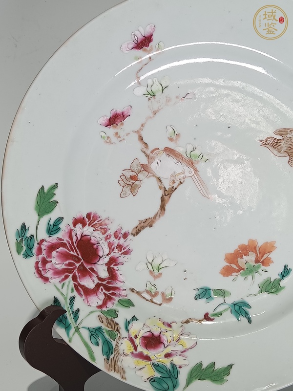 古玩陶瓷花鳥紋粉彩盤真品鑒賞圖