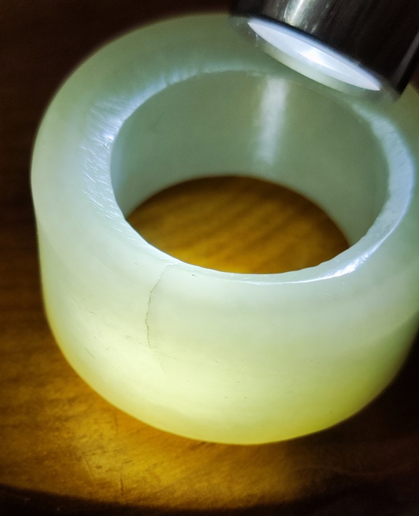 古玩玉器和田玉雕“扳指”拍賣,當(dāng)前價(jià)格618元