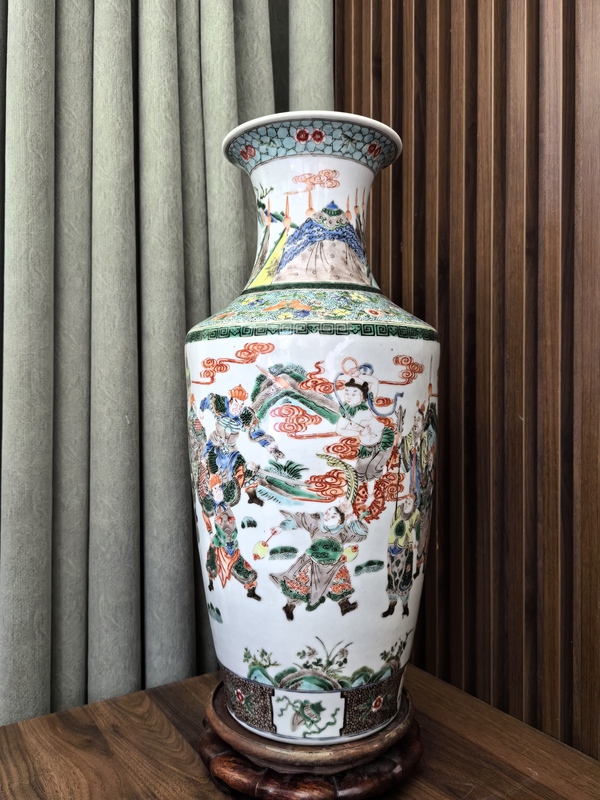 古玩陶瓷五彩封神榜人物撇口瓶(高47厘米)拍賣,當前價格38888元