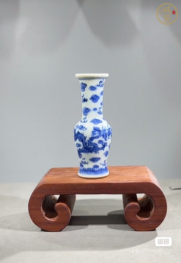 古玩陶瓷青花瓶真品鑒賞圖