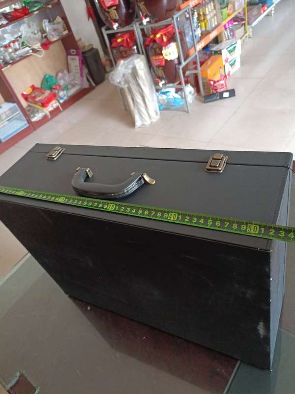 古玩陶瓷現代工藝品洋彩軋道龍鳳八吉祥紋象耳瓶拍賣,當前價格58888元
