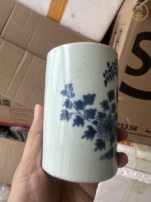 古玩陶瓷青花花鳥紋筆筒真品鑒賞圖