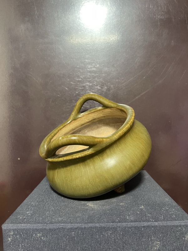 古玩陶瓷清窯變釉橋耳三足爐拍賣，當(dāng)前價(jià)格3500元