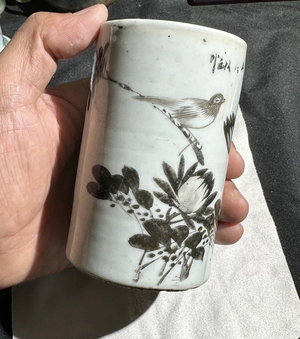 古玩陶瓷墨彩花鳥紋筆筒拍賣,當前價格1500元