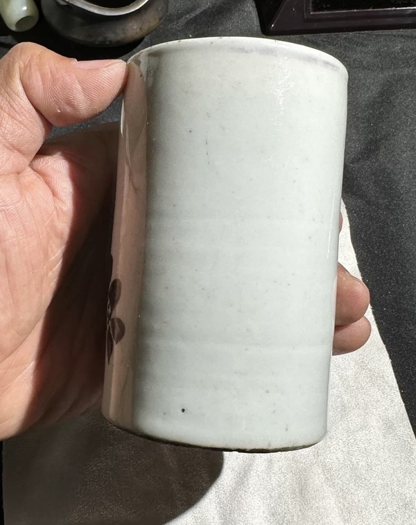 古玩陶瓷墨彩花鳥紋筆筒拍賣,當前價格1500元