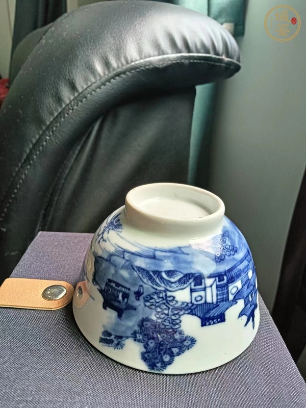 古玩陶瓷青花山水人物紋茶杯真品鑒賞圖