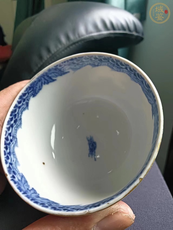 古玩陶瓷青花山水人物紋茶杯真品鑒賞圖