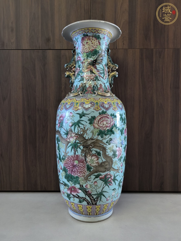 古玩陶瓷粉彩龍穿花紋花口瓶真品鑒賞圖