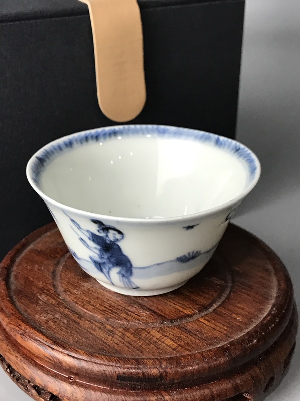 古玩陶瓷(精品品茗杯)清康熙·暗春宮-青花人物品茗杯拍賣,當前價格1764元