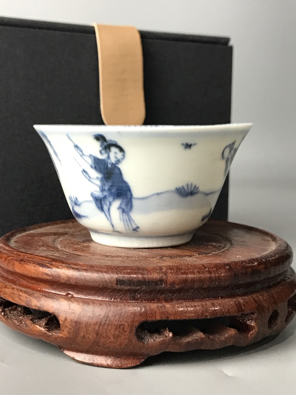 古玩陶瓷(精品品茗杯)清康熙·暗春宮-青花人物品茗杯拍賣,當前價格1764元