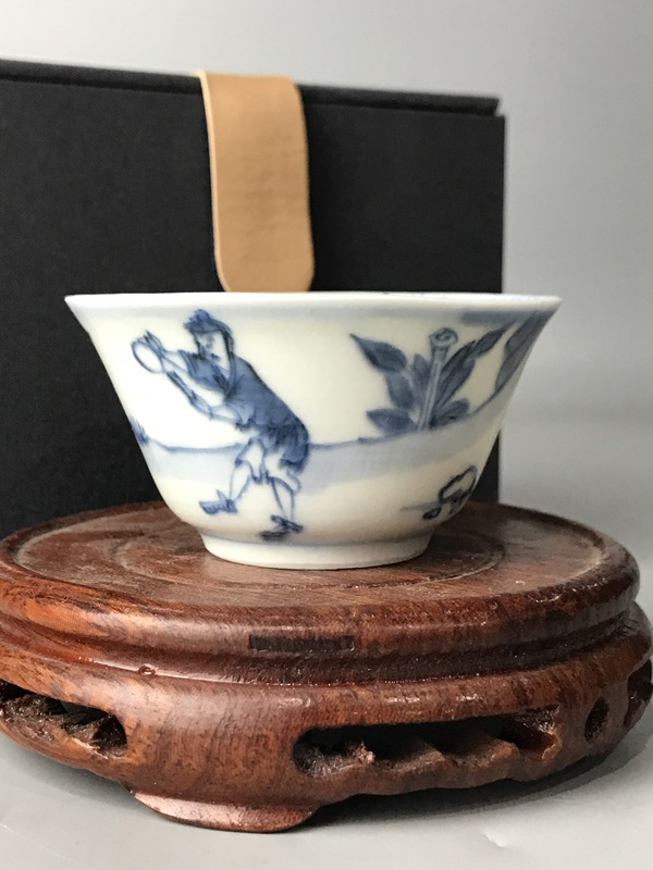 古玩陶瓷(精品品茗杯)清康熙·暗春宮-青花人物品茗杯拍賣,當前價格1764元