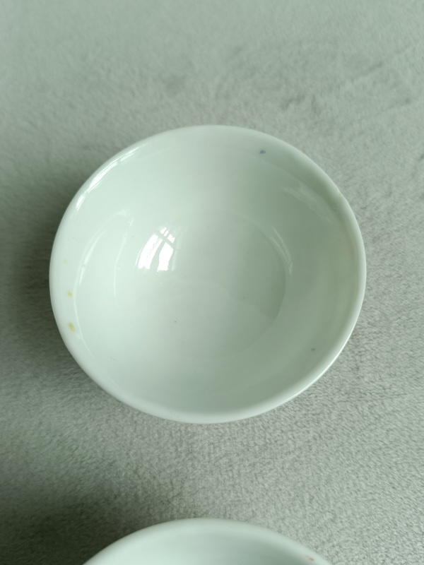 古玩陶瓷粉彩花卉紋茶碗拍賣，當(dāng)前價(jià)格499元