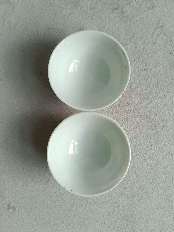 古玩陶瓷粉彩花卉紋茶碗拍賣，當(dāng)前價格598元