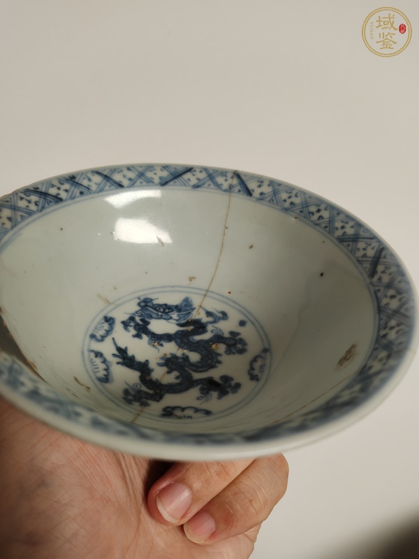 古玩陶瓷青花龍紋碗真品鑒賞圖