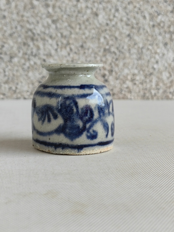 古玩陶瓷清代道光水盂拍賣(mài),當(dāng)前價(jià)格480元