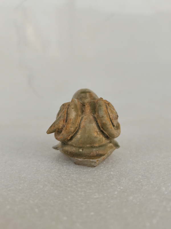 古玩陶瓷越窯青瓷羊首標本拍賣,當前價格1200元