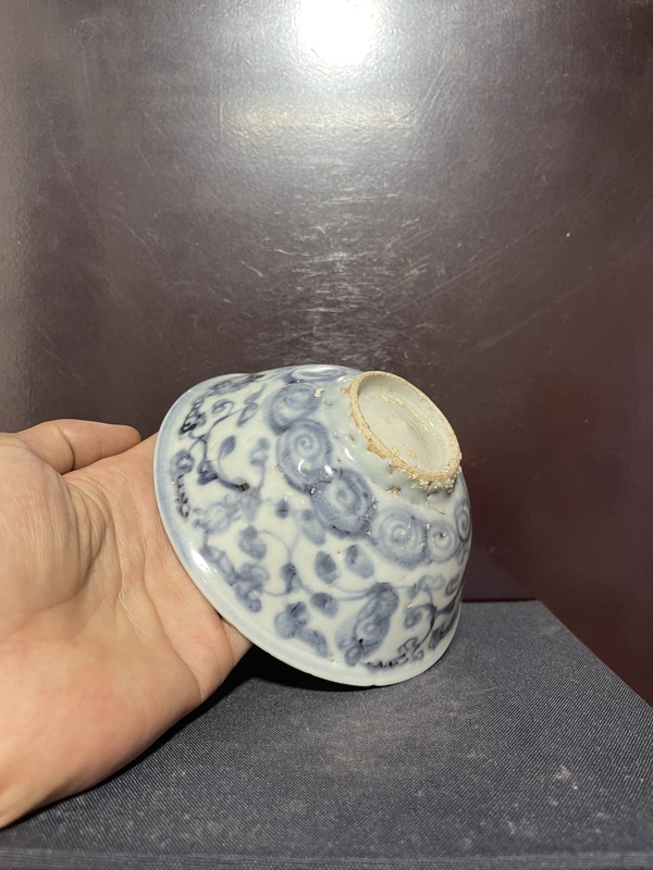 古玩陶瓷明青花纏枝花卉紋茶碗拍賣，當前價格8500元