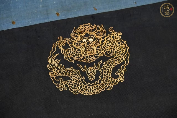 古玩雜項(xiàng)刺繡膝欄真品鑒賞圖