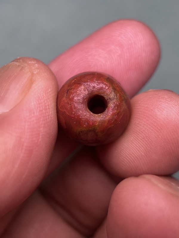 古玩玉器戰國紅鎬瑪瑙珠2拍賣,當前價格8600元