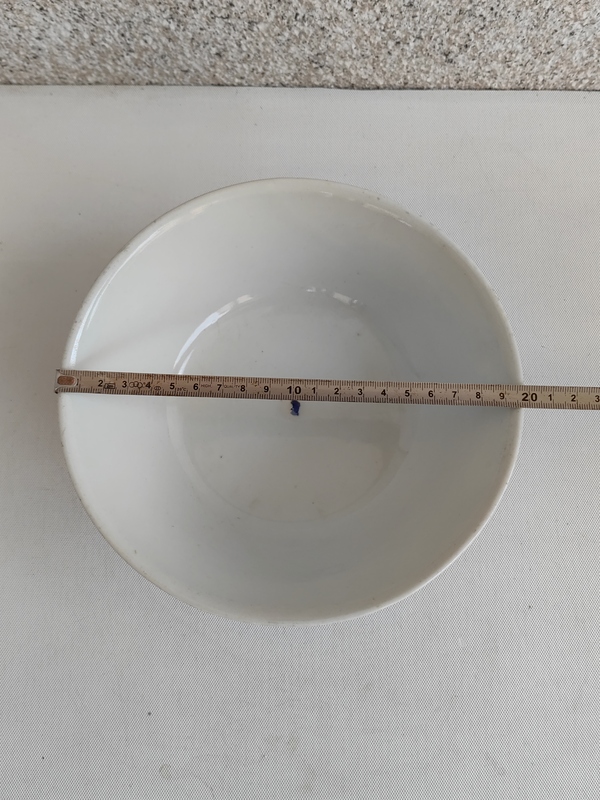 古玩陶瓷粉彩花卉紋碗拍賣,當(dāng)前價格220元