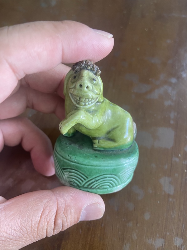 古玩陶瓷民國素三彩 小怪獸 海動物塑像 朱桂發造拍賣,當前價格1200元