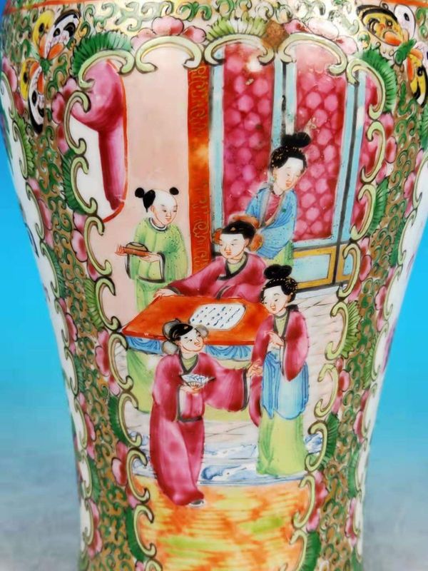 古玩陶瓷清咸豐廣彩人物故事紋獅耳花口瓶拍賣,當(dāng)前價(jià)格3980元