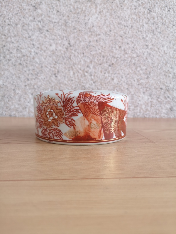 古玩陶瓷煙灰缸拍賣,當前價格220元