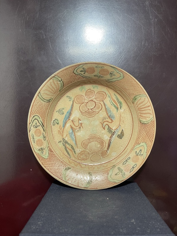 古玩陶瓷明紅綠彩雙鳳紋折沿盤拍賣，當前價格8800元