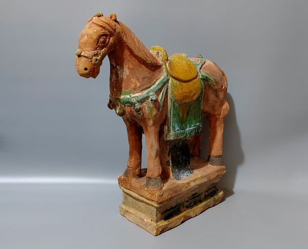 古玩陶瓷【館藏級(jí)】明代三彩陶馬俑塑像拍賣,當(dāng)前價(jià)格6888元