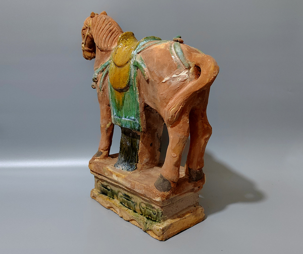 古玩陶瓷【館藏級(jí)】明代三彩陶馬俑塑像拍賣,當(dāng)前價(jià)格6888元