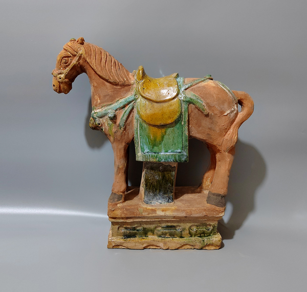 古玩陶瓷【館藏級(jí)】明代三彩陶馬俑塑像拍賣,當(dāng)前價(jià)格6888元