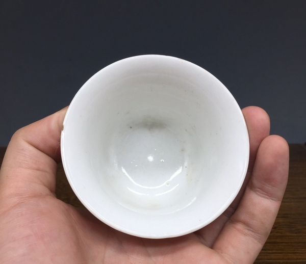 古玩陶瓷粉彩花鳥紋茶杯拍賣，當(dāng)前價(jià)格380元