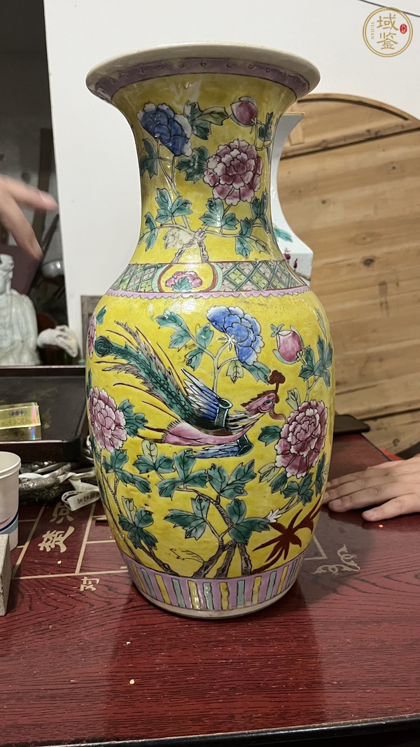 古玩陶瓷粉彩瓶真品鑒賞圖