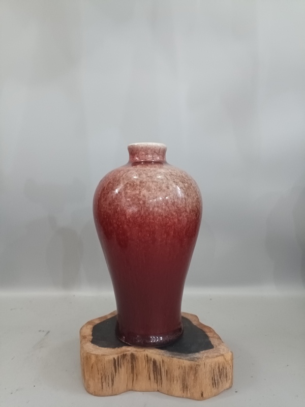 古玩陶瓷非常好看紅釉梅瓶拍賣(mài),當(dāng)前價(jià)格276元