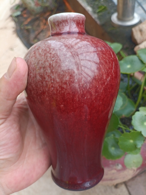 古玩陶瓷非常好看紅釉梅瓶拍賣(mài),當(dāng)前價(jià)格276元