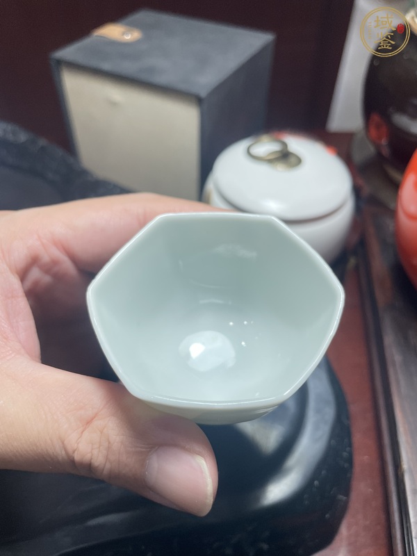 古玩陶瓷青花杯真品鑒賞圖