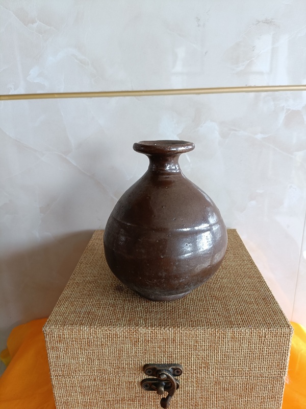 古玩陶瓷明末紫金釉玉壺春瓶拍賣,當前價格298元