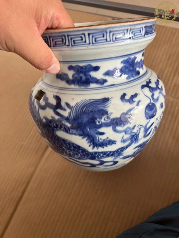 古玩陶瓷龍紋香爐真品鑒賞圖